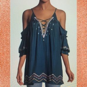 Red Carter Embroidered Cold Shoulder Tank *NWT*